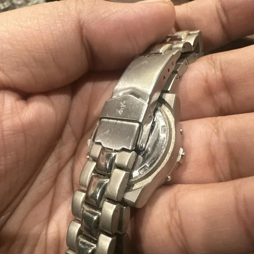 Working Hollywood Golf Club Sports 28mm Silver Womens Watch New Battery‎ Fit 6in